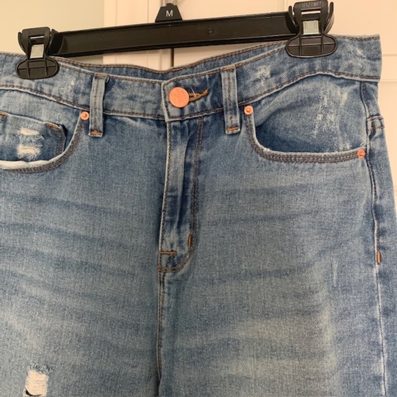 BDG Mom High Rise Jean - Urban Outfitters - Picture 3 of 12